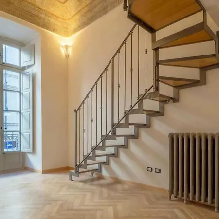 Apartamento Elegante In Centro. Turín